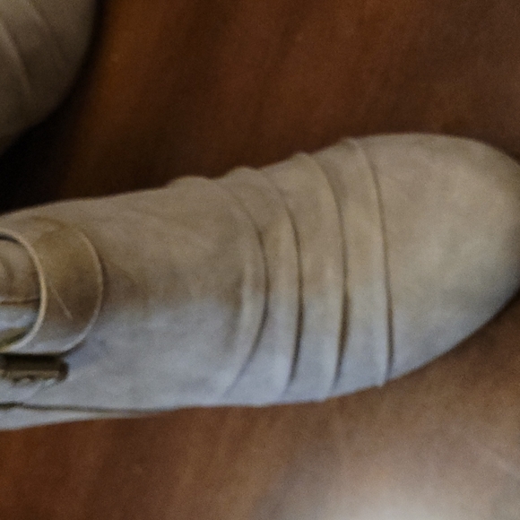 Call it Spring New Taupe Suede Ladies Boots 10 - Picture 4 of 11